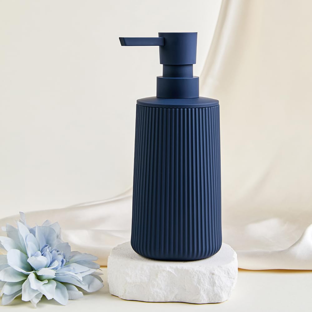 Small Soap Dispenser for Bathroom and Kitchen, Modern Farmhouse Striped Style Plastic Hand Soap Dish Soap Dispenser with Pump Matte Black