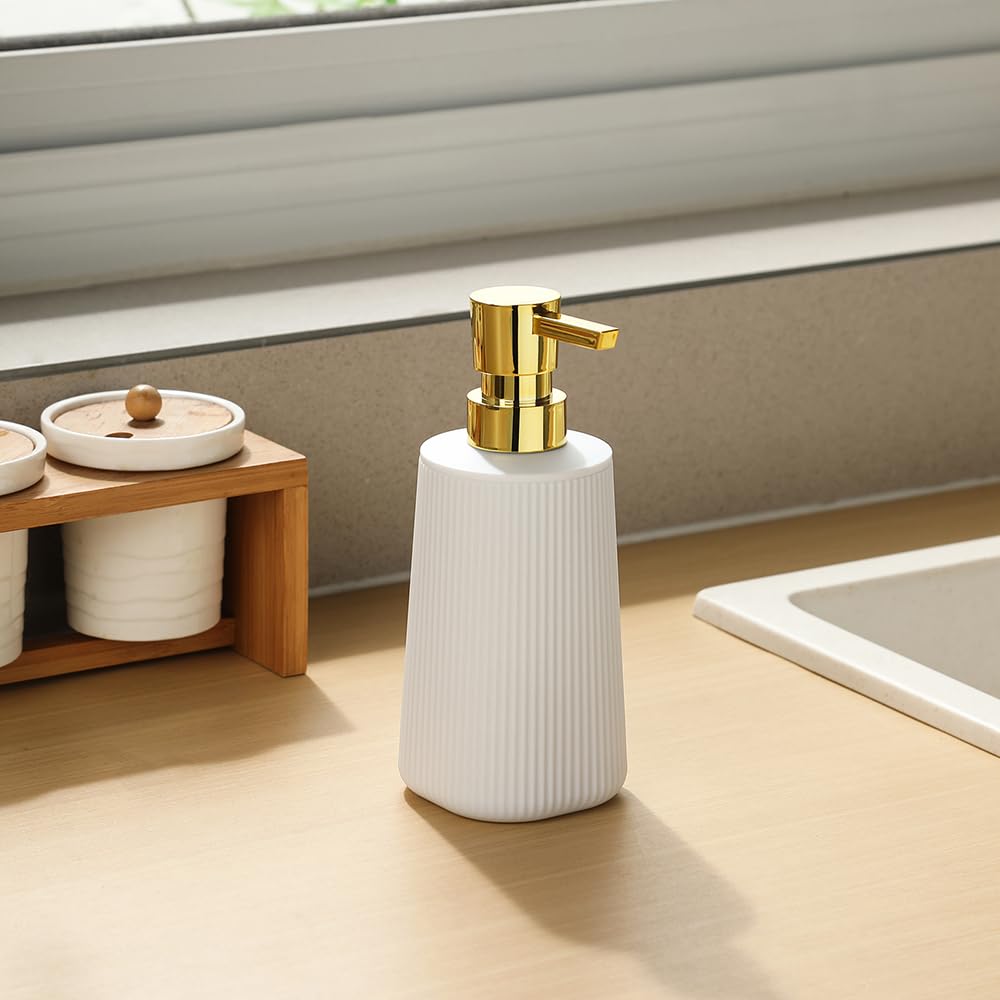 Small Soap Dispenser for Bathroom and Kitchen, Modern Farmhouse Striped Style Plastic Hand Soap Dish Soap Dispenser with Pump Matte Black