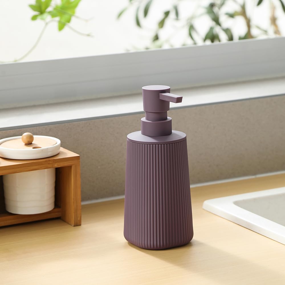 Small Soap Dispenser for Bathroom and Kitchen, Modern Farmhouse Striped Style Plastic Hand Soap Dish Soap Dispenser with Pump Matte Black