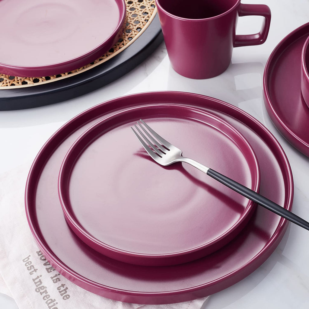 Stone Lain Celina Stoneware 16 Piece Dinnerware Set, Plates and Bowls, Black Matte Dish, Service for 4 – Minimalist Round Style, Microwave & Dishwasher Safe