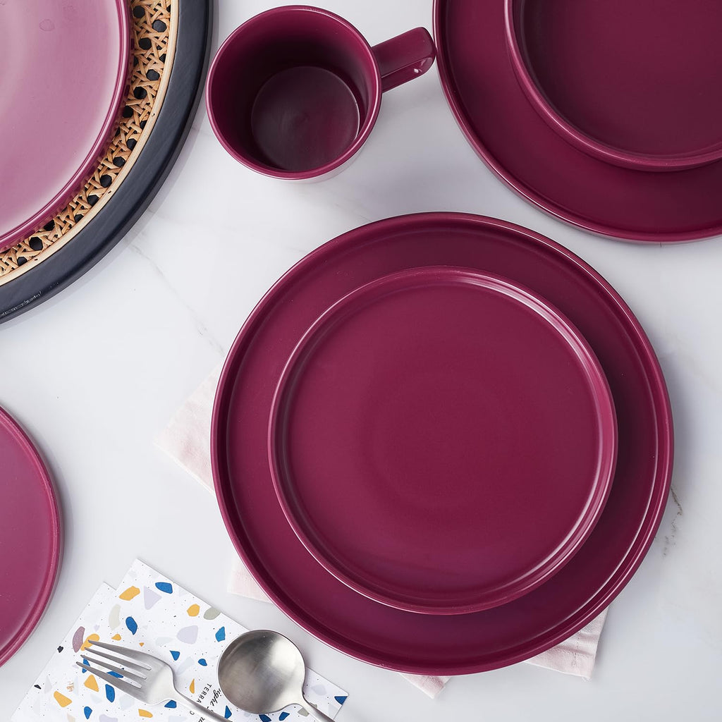 Stone Lain Celina Stoneware 16 Piece Dinnerware Set, Plates and Bowls, Black Matte Dish, Service for 4 – Minimalist Round Style, Microwave & Dishwasher Safe