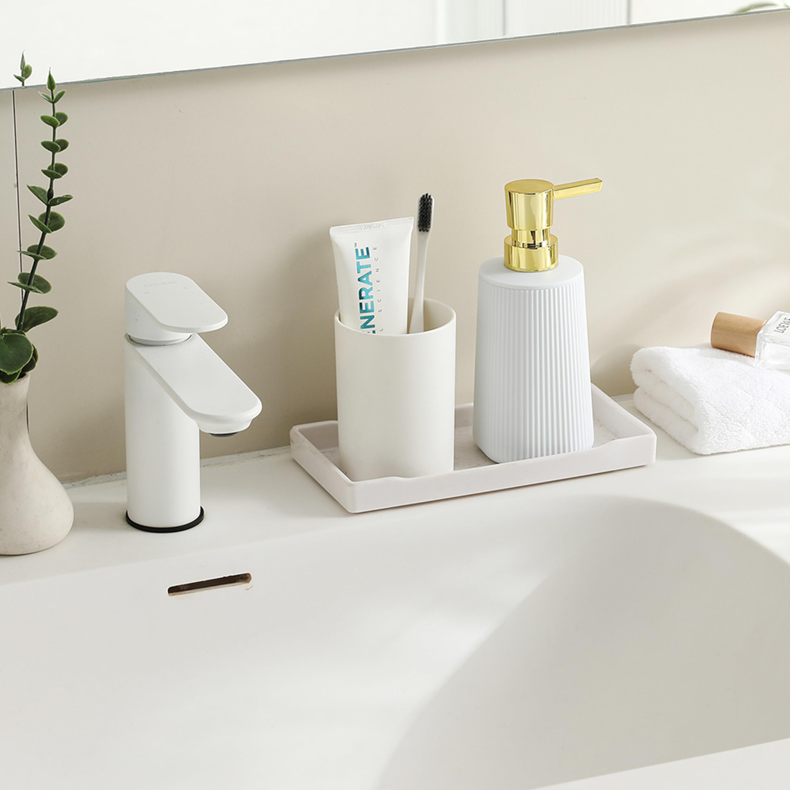 Small Soap Dispenser for Bathroom and Kitchen, Modern Farmhouse Striped Style Plastic Hand Soap Dish Soap Dispenser with Pump Matte Black