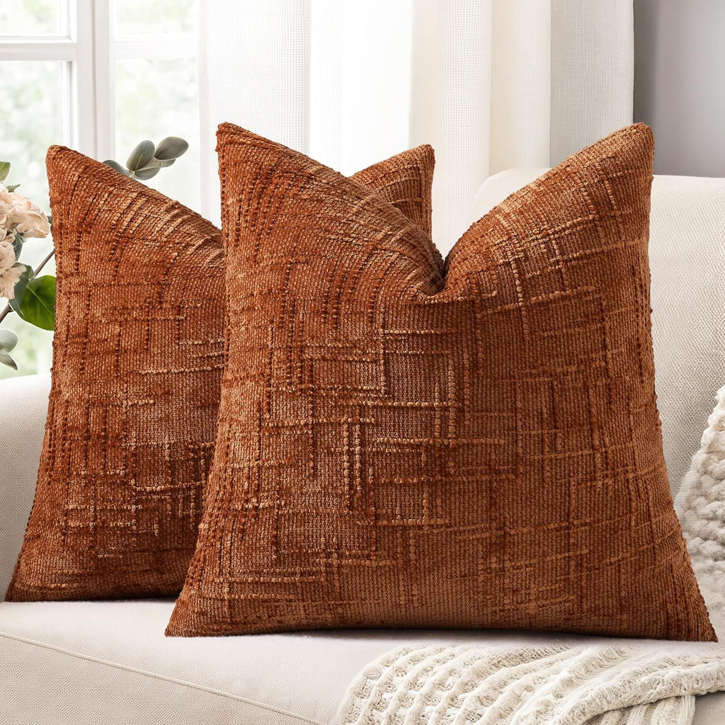 decorUhome Summer Cream White Chenille Throw Pillow Covers 18x18 Set of 2 Textured Cozy Slubby Couch Pillow Covers Modern Farmhouse Boho Decorative Pillow Cases for Bed Sofa Living Room