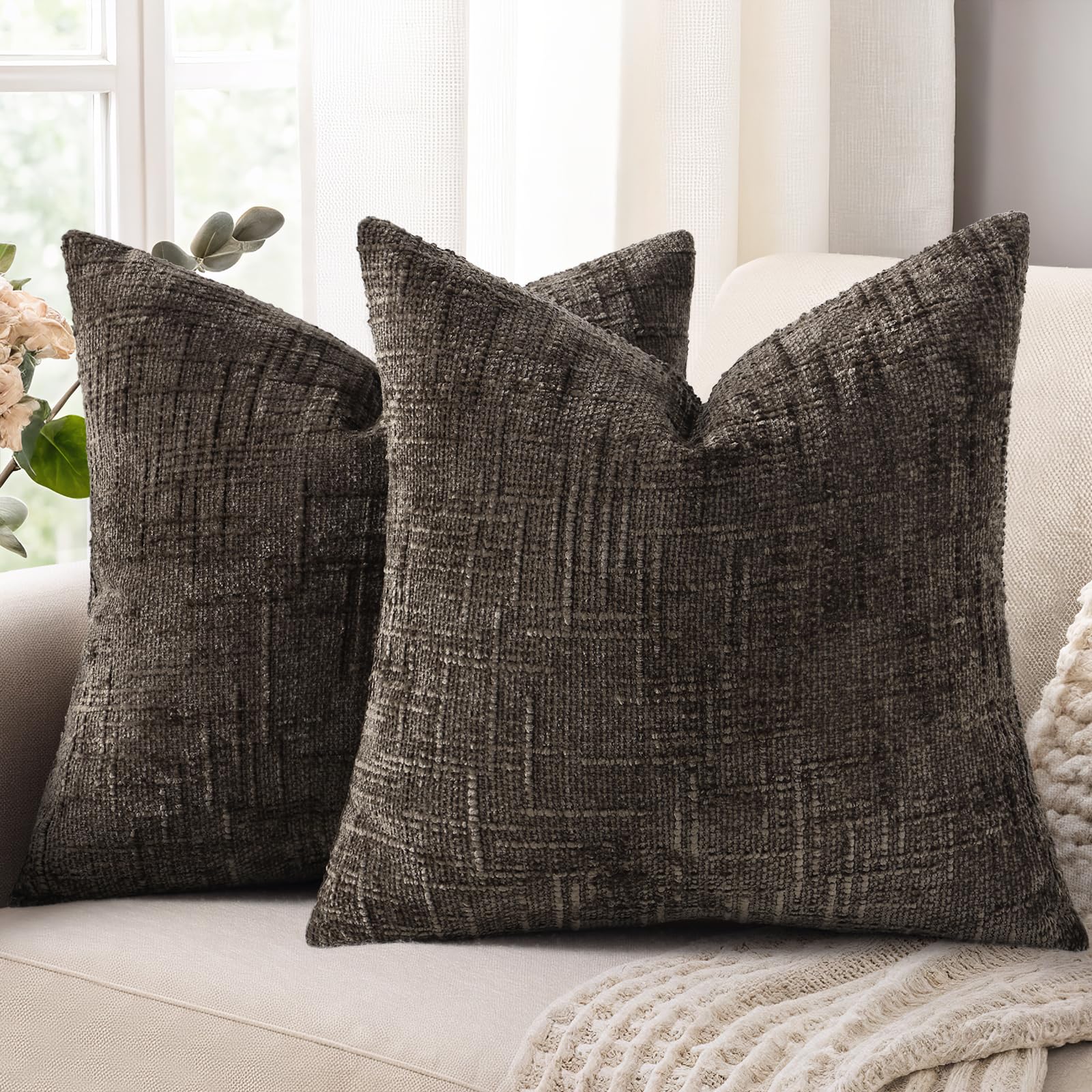 decorUhome Summer Cream White Chenille Throw Pillow Covers 18x18 Set of 2 Textured Cozy Slubby Couch Pillow Covers Modern Farmhouse Boho Decorative Pillow Cases for Bed Sofa Living Room