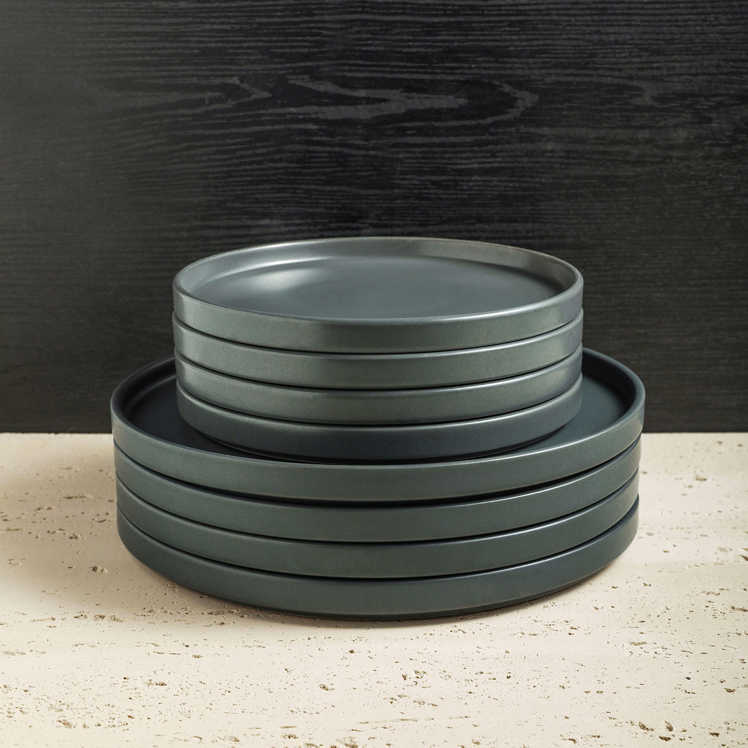 Stone Lain Celina Stoneware 16 Piece Dinnerware Set, Plates and Bowls, Black Matte Dish, Service for 4 – Minimalist Round Style, Microwave & Dishwasher Safe