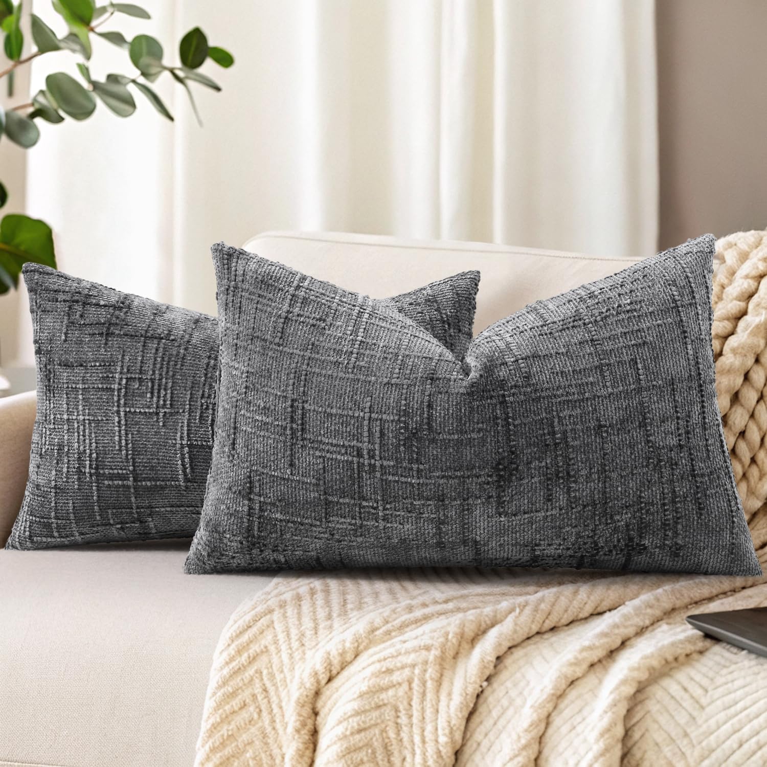 decorUhome Summer Cream White Chenille Throw Pillow Covers 18x18 Set of 2 Textured Cozy Slubby Couch Pillow Covers Modern Farmhouse Boho Decorative Pillow Cases for Bed Sofa Living Room