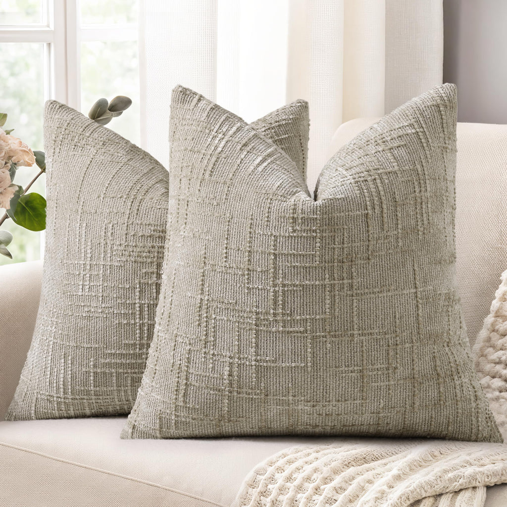 decorUhome Summer Cream White Chenille Throw Pillow Covers 18x18 Set of 2 Textured Cozy Slubby Couch Pillow Covers Modern Farmhouse Boho Decorative Pillow Cases for Bed Sofa Living Room